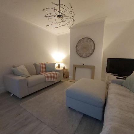 White House Apartman Sheffield Kültér fotó